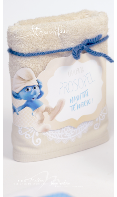 Trusou de botez cu broderie personalizata pentru baieti, Strumfii veseli 2
